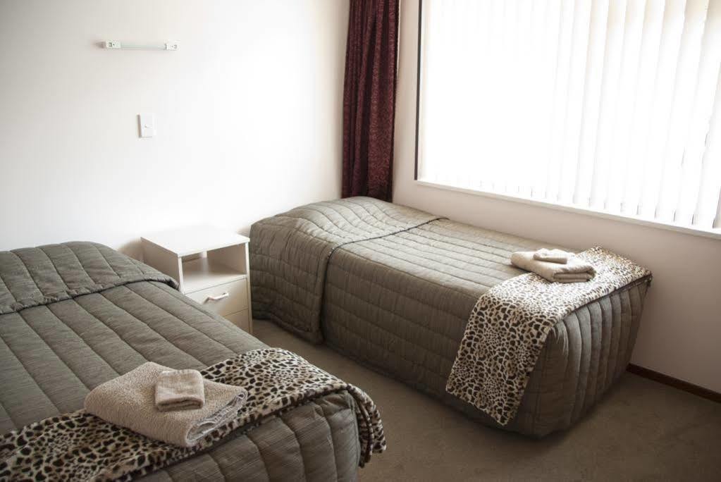 جور Esplanade Motels المظهر الخارجي الصورة